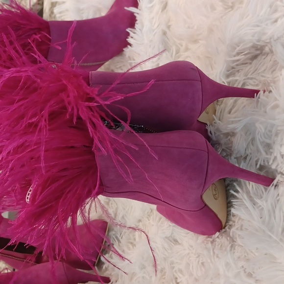 Michael Kors Whitby Hot Pink Ostrich Suede & Feather High Heel Bootie MULTI SZS - Picture 10 of 16